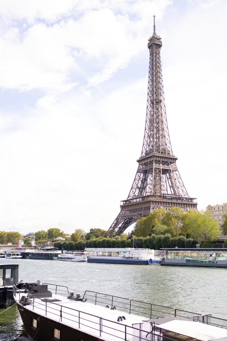 Tour Eiffel et la Seine
